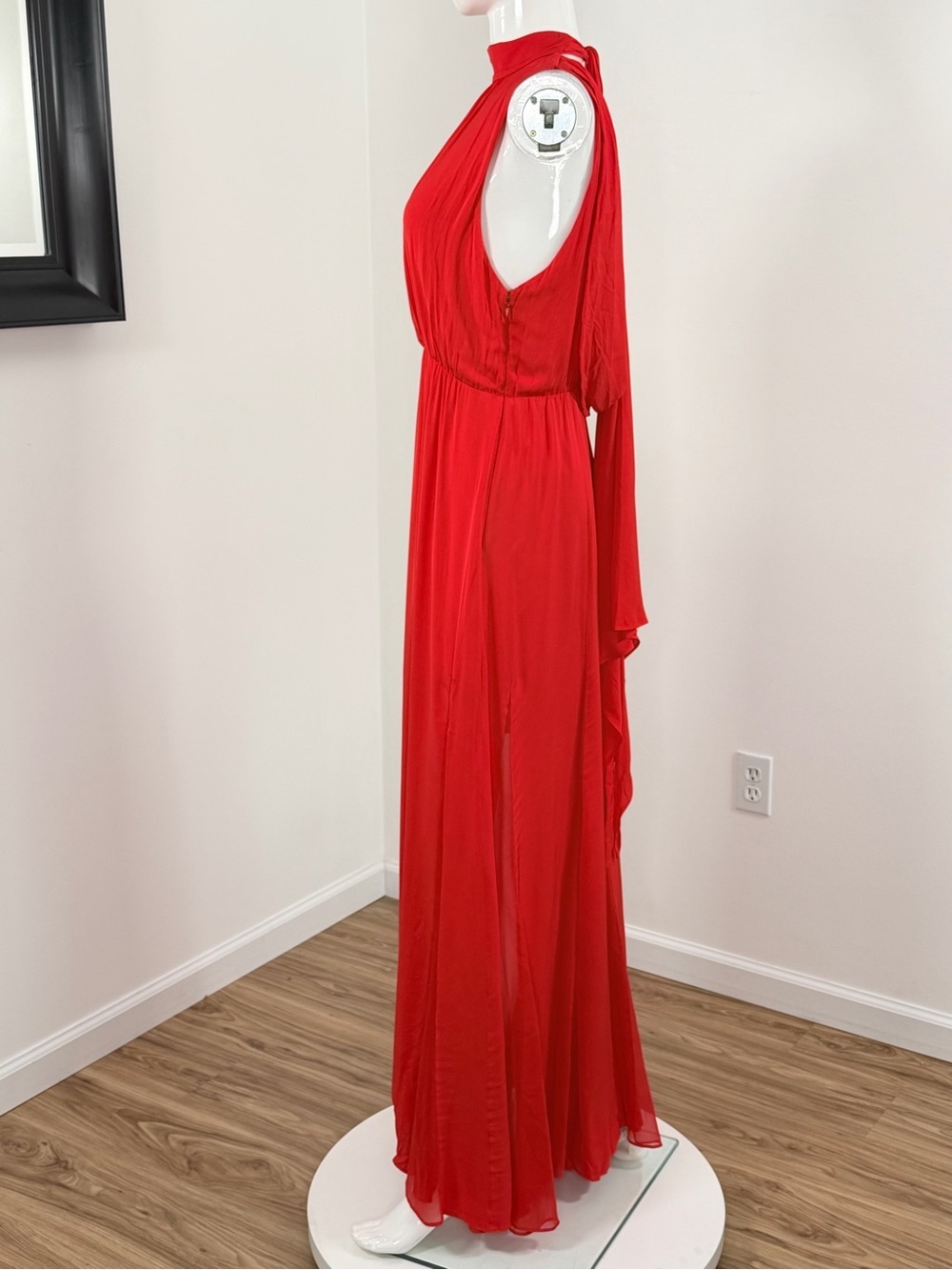 Alice + Olivia Dita Cowl Back Godet Maxi Dress Size 10 - Picture 11 of 15